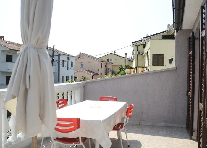 Jaklin * Ρόβινι