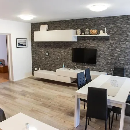 Appartement Jaklin *