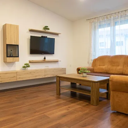 Appartement Jaklin *